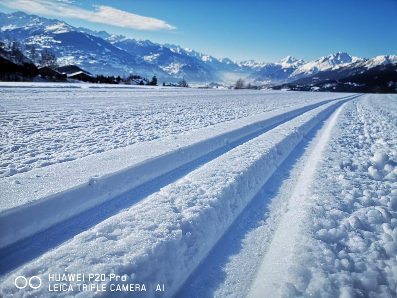 Apartment 42 Crans-Montana Bagian luar foto