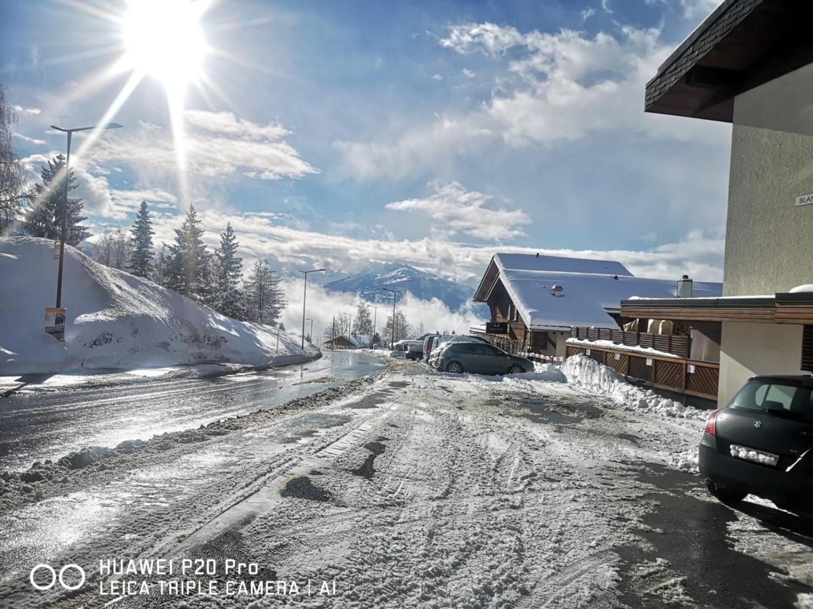 Apartment 42 Crans-Montana Bagian luar foto